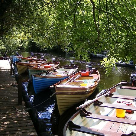 Camillaun Lodge With Lough Corrib Boat Hire Oughterard Exterior foto