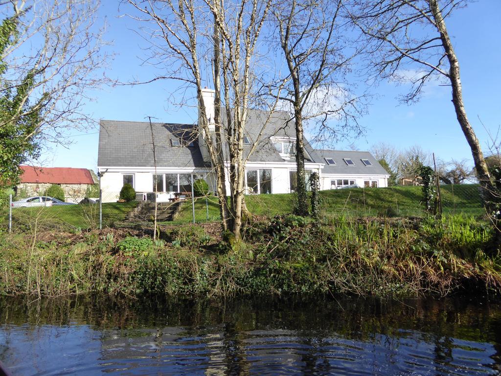 Camillaun Lodge With Lough Corrib Boat Hire Oughterard Exterior foto