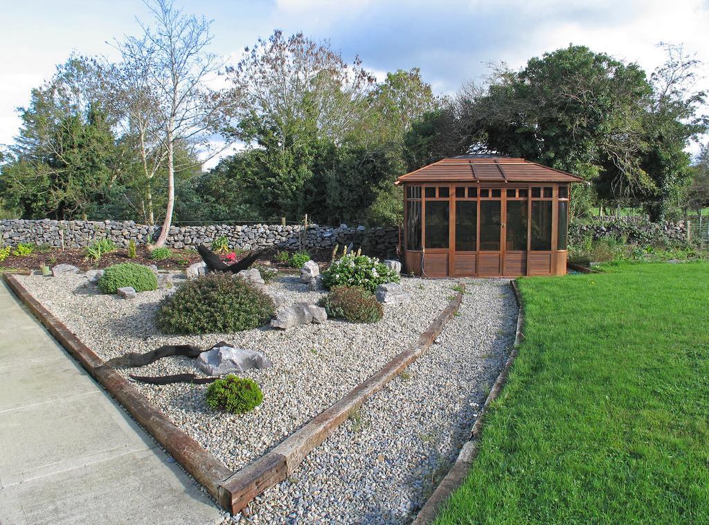 Camillaun Lodge With Lough Corrib Boat Hire Oughterard Exterior foto